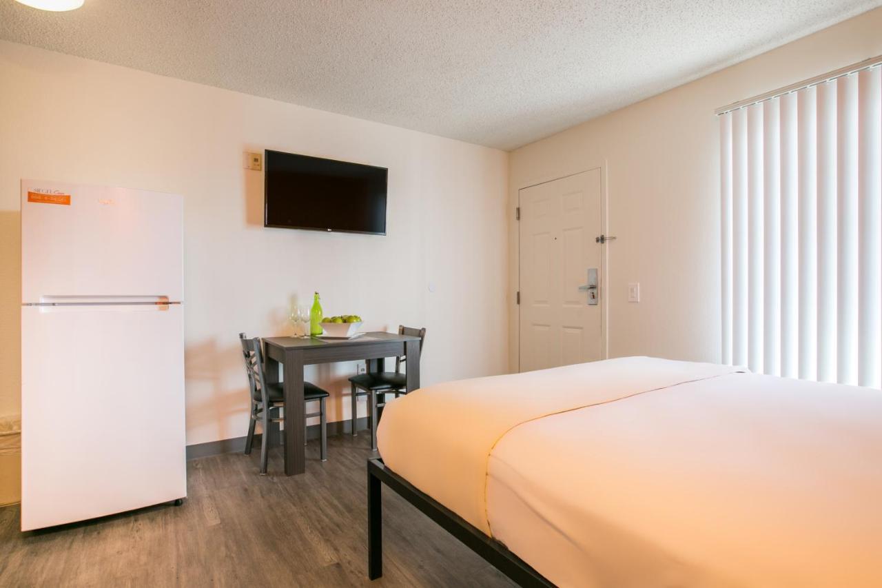 Siegel Select Albuquerque 2 Aparthotel Exterior foto